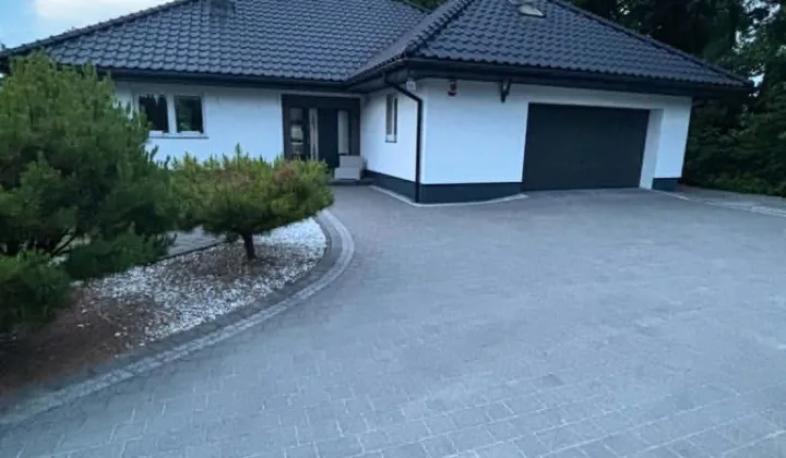 dom wolnostojący, 6 pokoi Łódź Bałuty, ul. Rojna