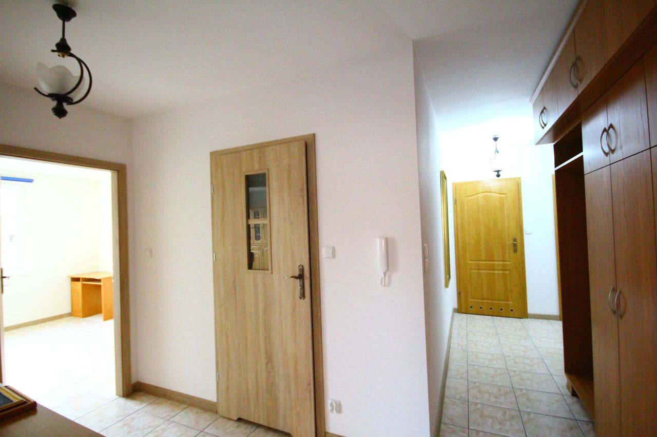 Mieszkanie 3-pokojowe Wejherowo Centrum, ul. św. Jana. Zdjęcie 6