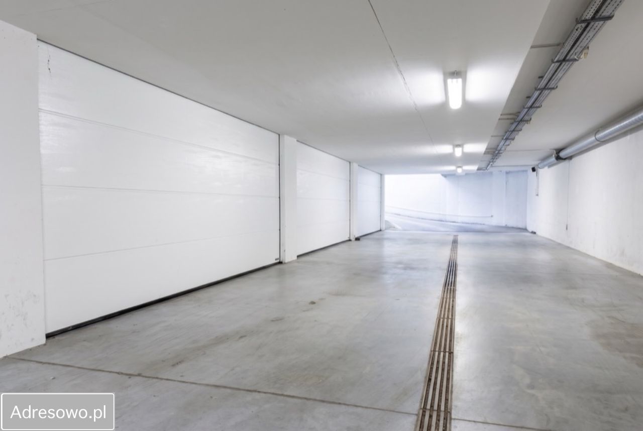 dom wolnostojący, 5 pokoi Warszawa Mokotów, ul. Modra. Zdjęcie 9