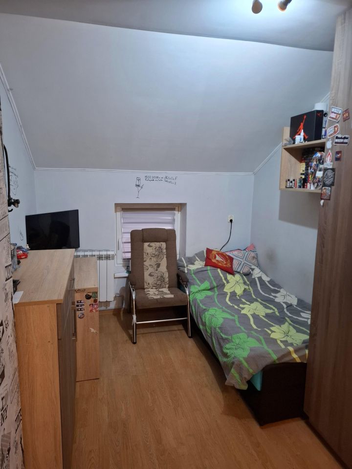 dom wolnostojący, 5 pokoi Branica. Zdjęcie 25