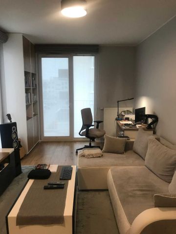 Mieszkanie 2-pokojowe Zamienie. Zdjęcie 1