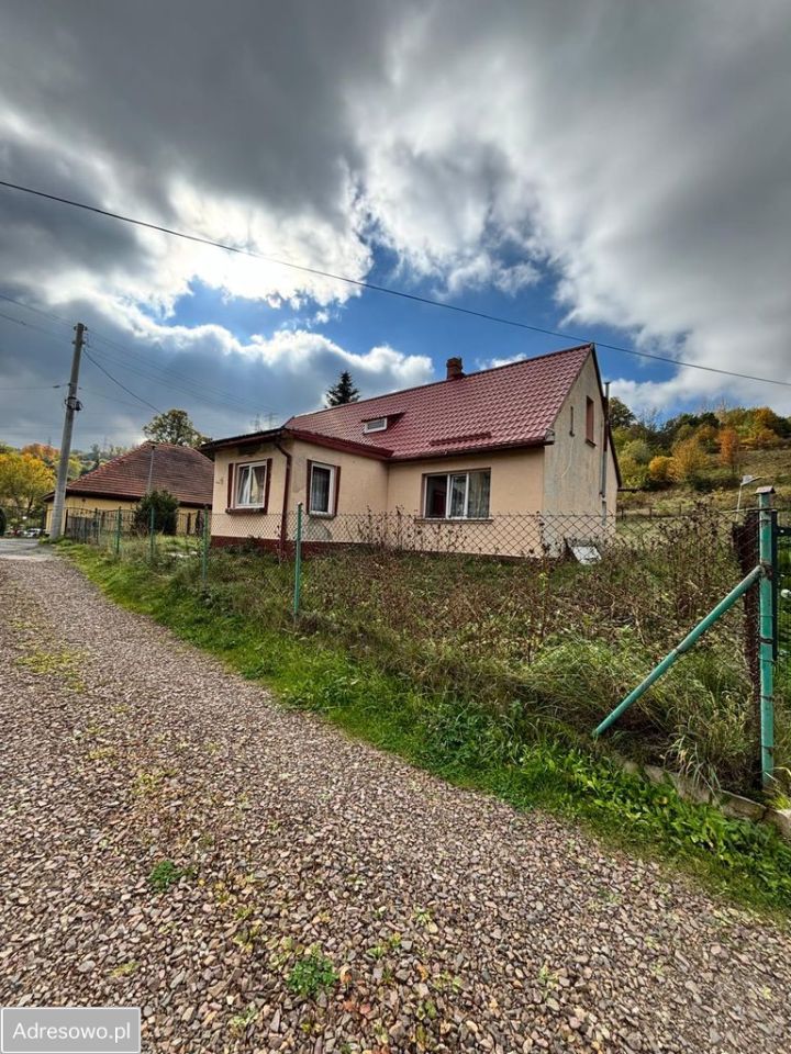 dom wolnostojący, 4 pokoje Ludwikowice Kłodzkie, ul. Wiejska. Zdjęcie 7