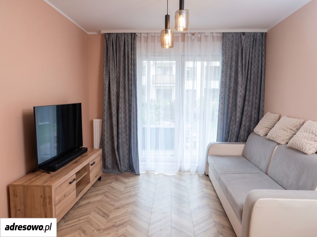 Mieszkanie 4-pokojowe Wrocław Jagodno, ul. Edmunda Kajdasza. Zdjęcie 1