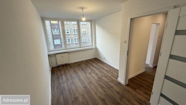 Mieszkanie 2-pokojowe Szczecin Śródmieście, ul. Podhalańska. Zdjęcie 1