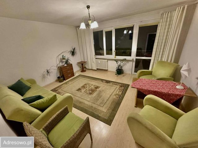 Mieszkanie 3-pokojowe Suwałki, ul. gen. Kazimierza Pułaskiego. Zdjęcie 1