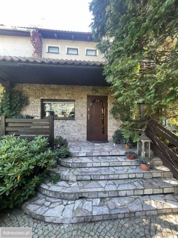 dom szeregowy, 6 pokoi Zielona Góra. Zdjęcie 1