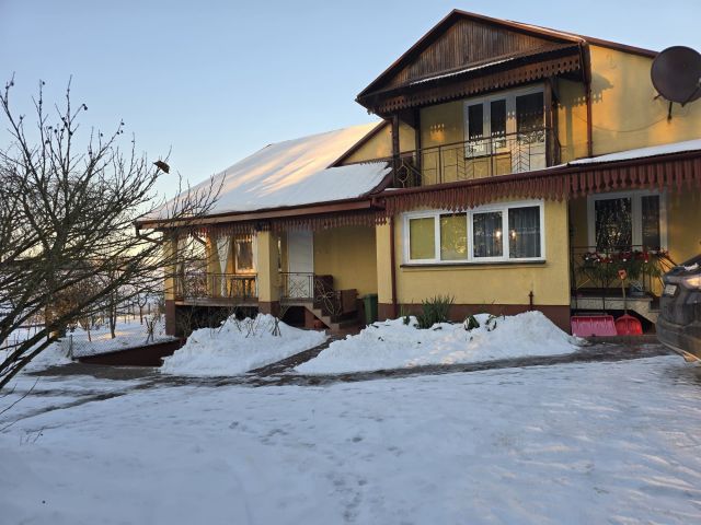 dom wolnostojący Adamówka. Zdjęcie 1