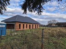 dom wolnostojący, 4 pokoje Trzebnica. Zdjęcie 2