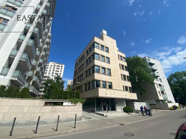 Biuro Warszawa Mokotów, al. Wyścigowa. Zdjęcie 1
