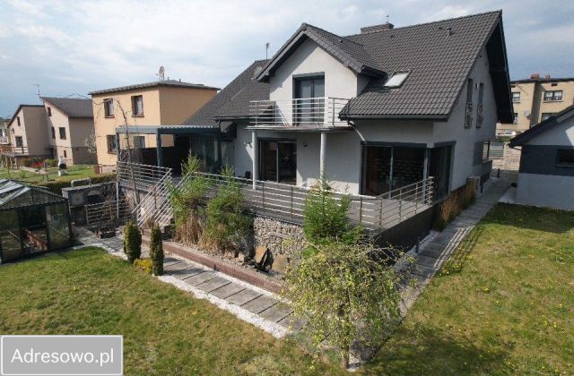 dom wolnostojący, 4 pokoje Piekary Śląskie, ul. Fryderyka Chopina. Zdjęcie 1