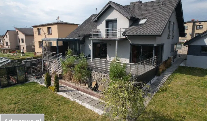 dom wolnostojący, 4 pokoje Piekary Śląskie, ul. Fryderyka Chopina