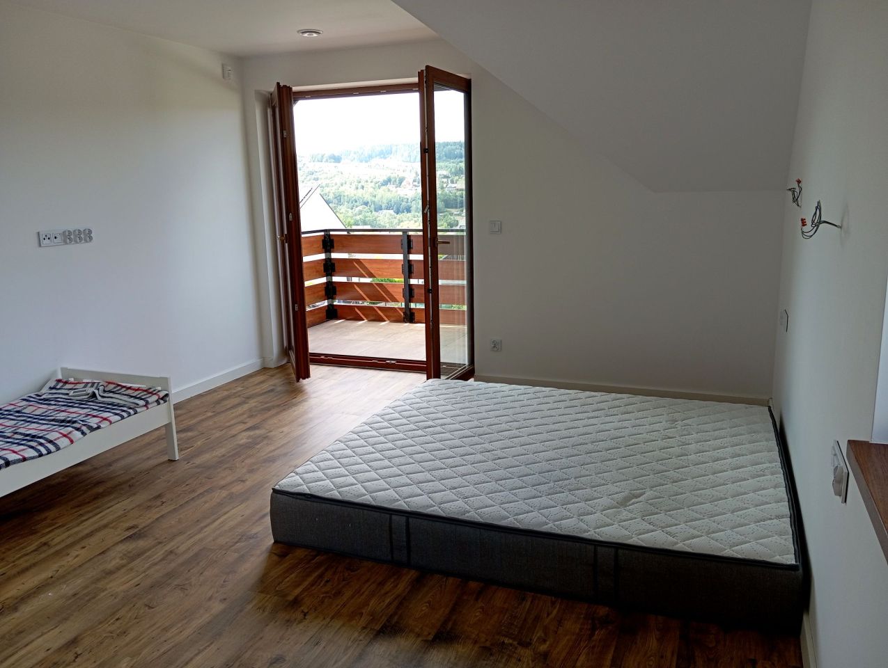 dom wolnostojący, 4 pokoje Budzów. Zdjęcie 19