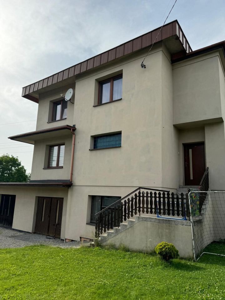 dom wolnostojący, 4 pokoje Bielsko-Biała Komorowice Krakowskie, ul. Braterska. Zdjęcie 2