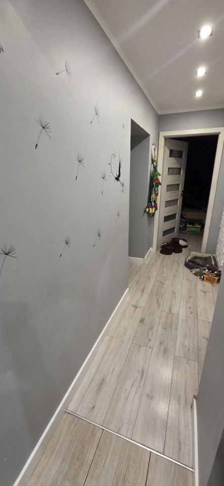 Mieszkanie 3-pokojowe Radowo Małe. Zdjęcie 5