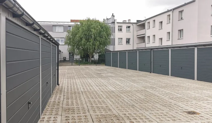 Garaż/miejsce parkingowe Złotów, ul. Wojska Polskiego