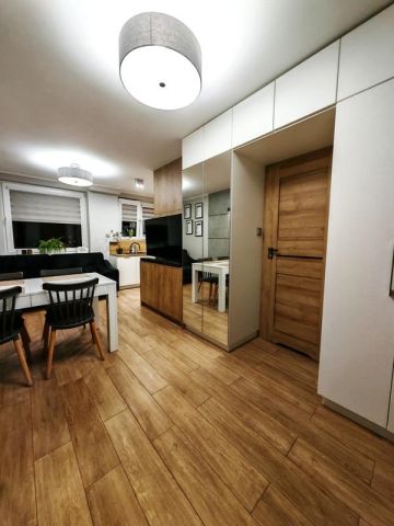 Mieszkanie 3-pokojowe Iława. Zdjęcie 1