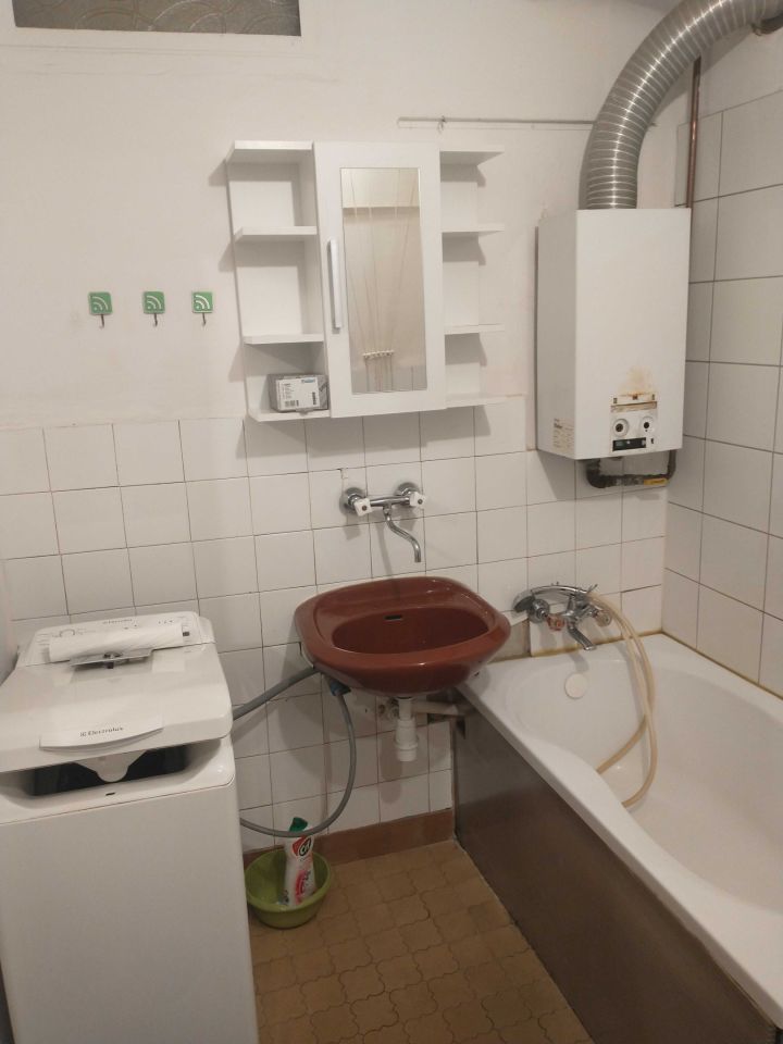 Mieszkanie 1-pokojowe Chorzów. Zdjęcie 4