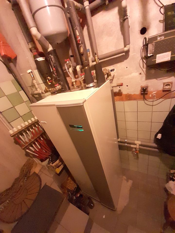 dom wolnostojący, 6 pokoi Szaruty. Zdjęcie 4