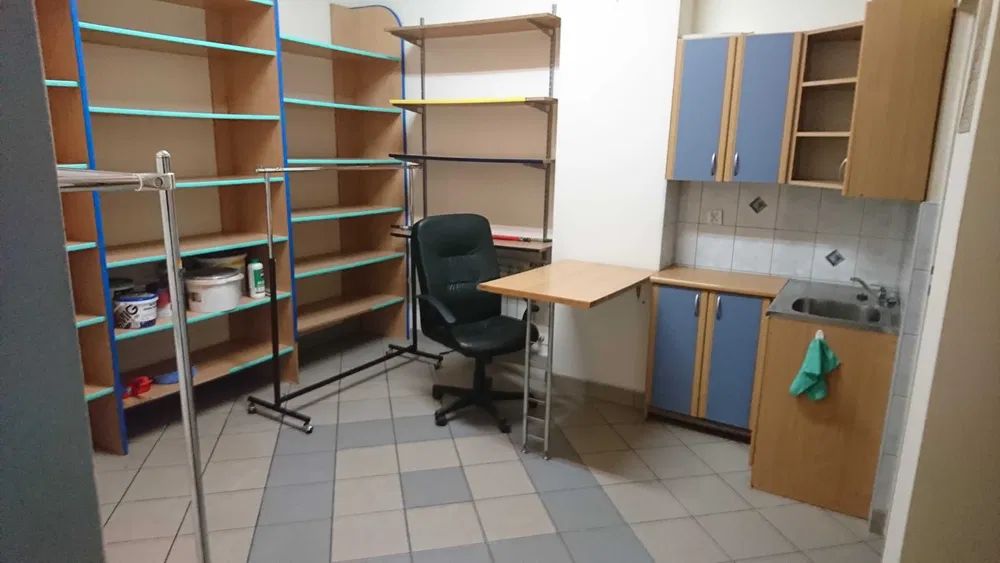 Lokal Jędrzejów, ul. Strażacka. Zdjęcie 3