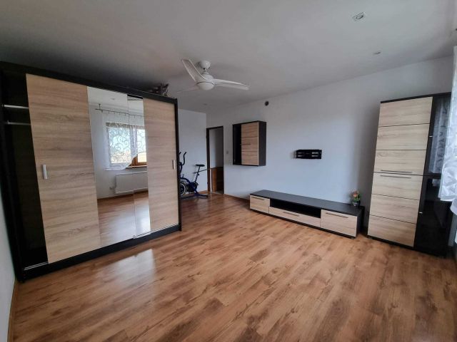 Mieszkanie 1-pokojowe Sarnów. Zdjęcie 1