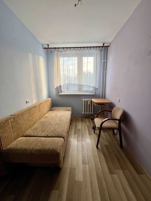 Mieszkanie 4-pokojowe Mrągowo, os. Parkowe. Zdjęcie 2