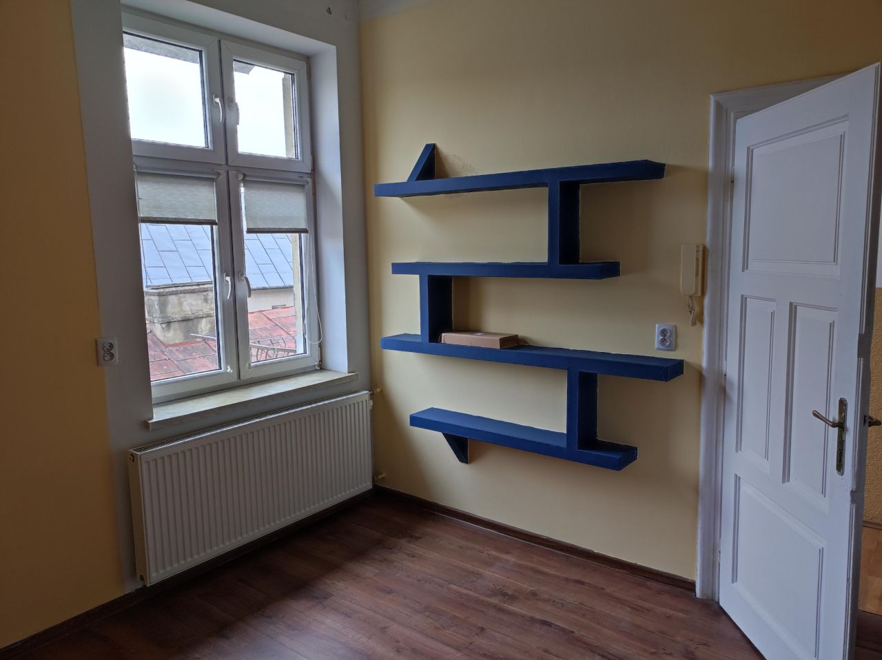 Mieszkanie 2-pokojowe Gorlice Śródmieście, ul. Biecka. Zdjęcie 3