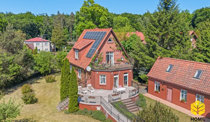 dom wolnostojący, 8 pokoi Stegna, ul. Wojska Polskiego
