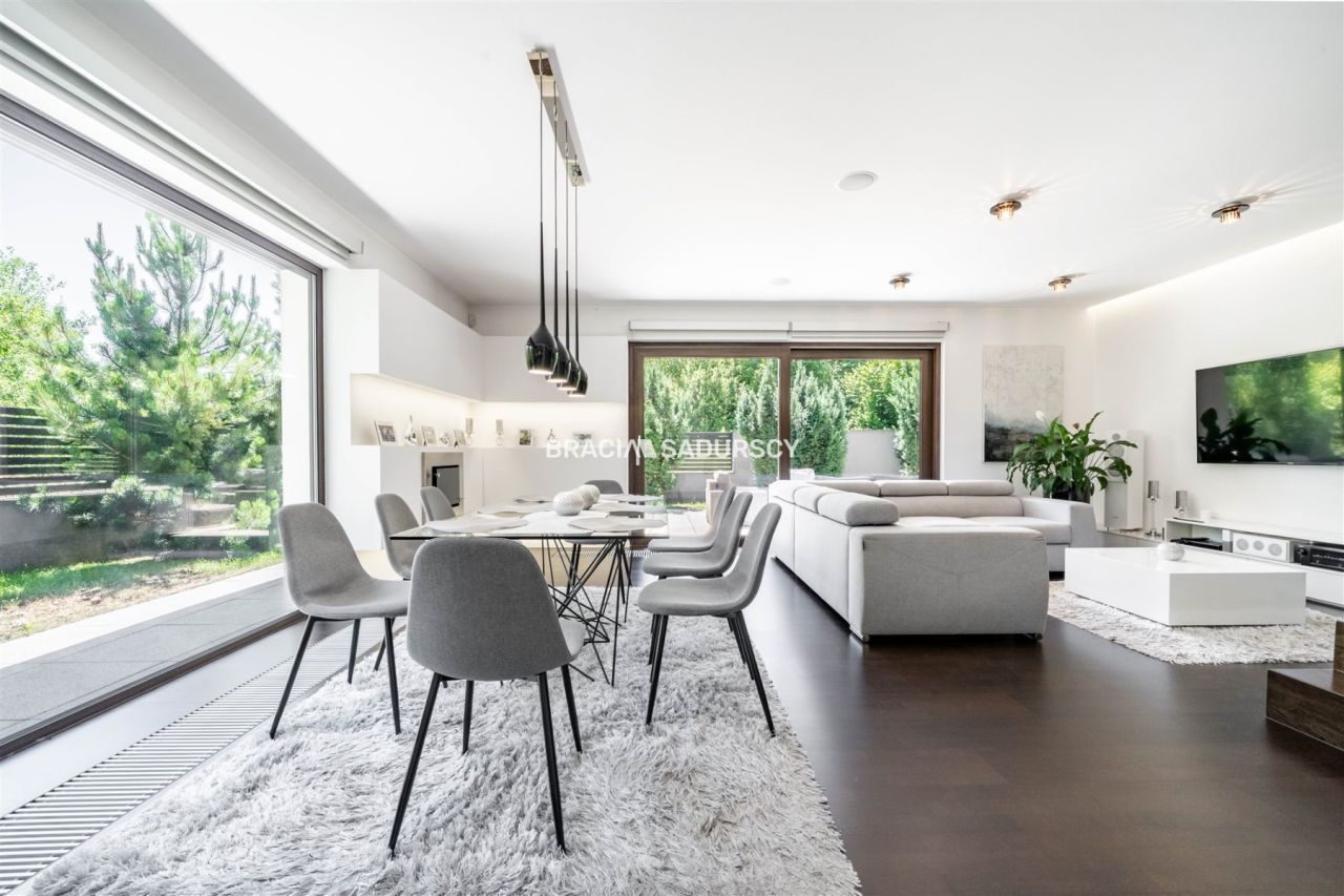 dom wolnostojący, 4 pokoje Kraków Podgórze Duchackie, ul. Wyżynna