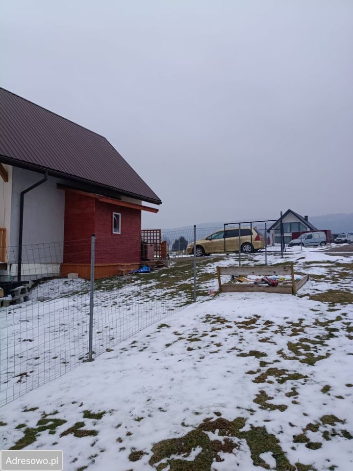 dom wolnostojący, 3 pokoje Równia. Zdjęcie 8