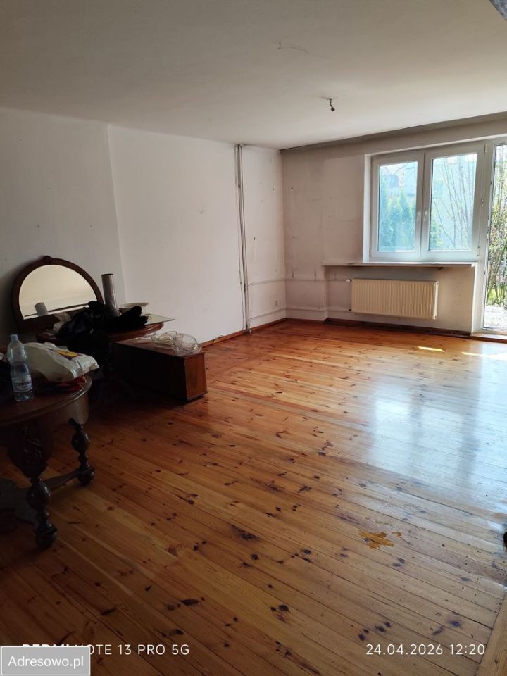 bliźniak, 8 pokoi Nysa. Zdjęcie 2