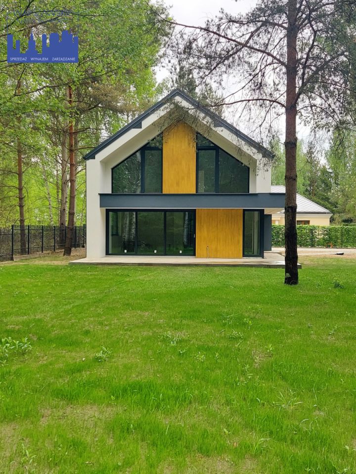 dom wolnostojący, 6 pokoi Borowina. Zdjęcie 1
