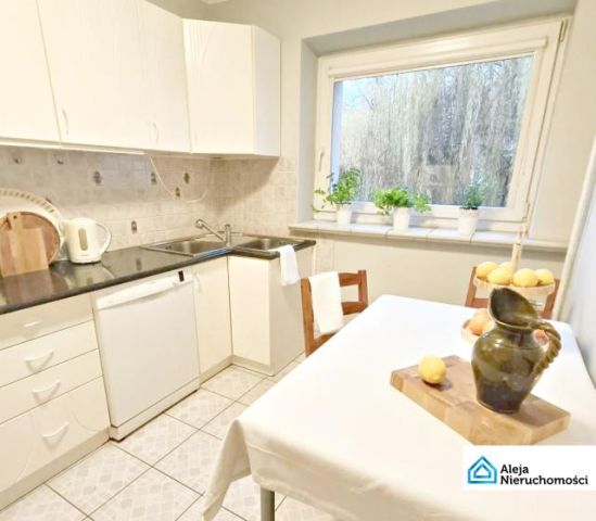 Mieszkanie 3-pokojowe Wrocław Krzyki, ul. Racławicka. Zdjęcie 2