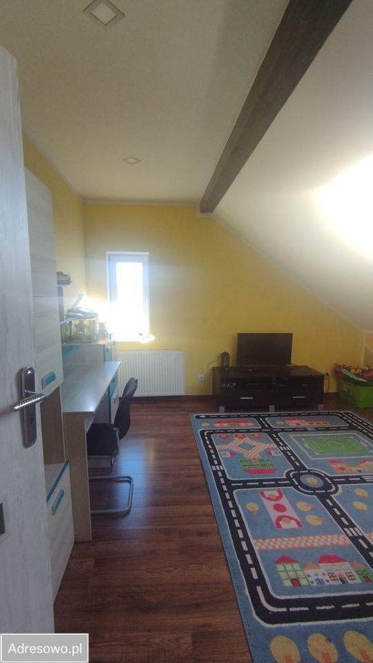 dom wolnostojący, 6 pokoi Wykroty. Zdjęcie 14