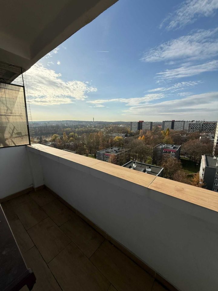 Mieszkanie 3-pokojowe Katowice os. Tysiąclecia. Zdjęcie 5
