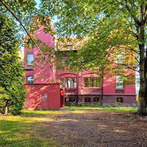 Lokal Chorzów Stary Chorzów, pl. Piastowski. Zdjęcie 1