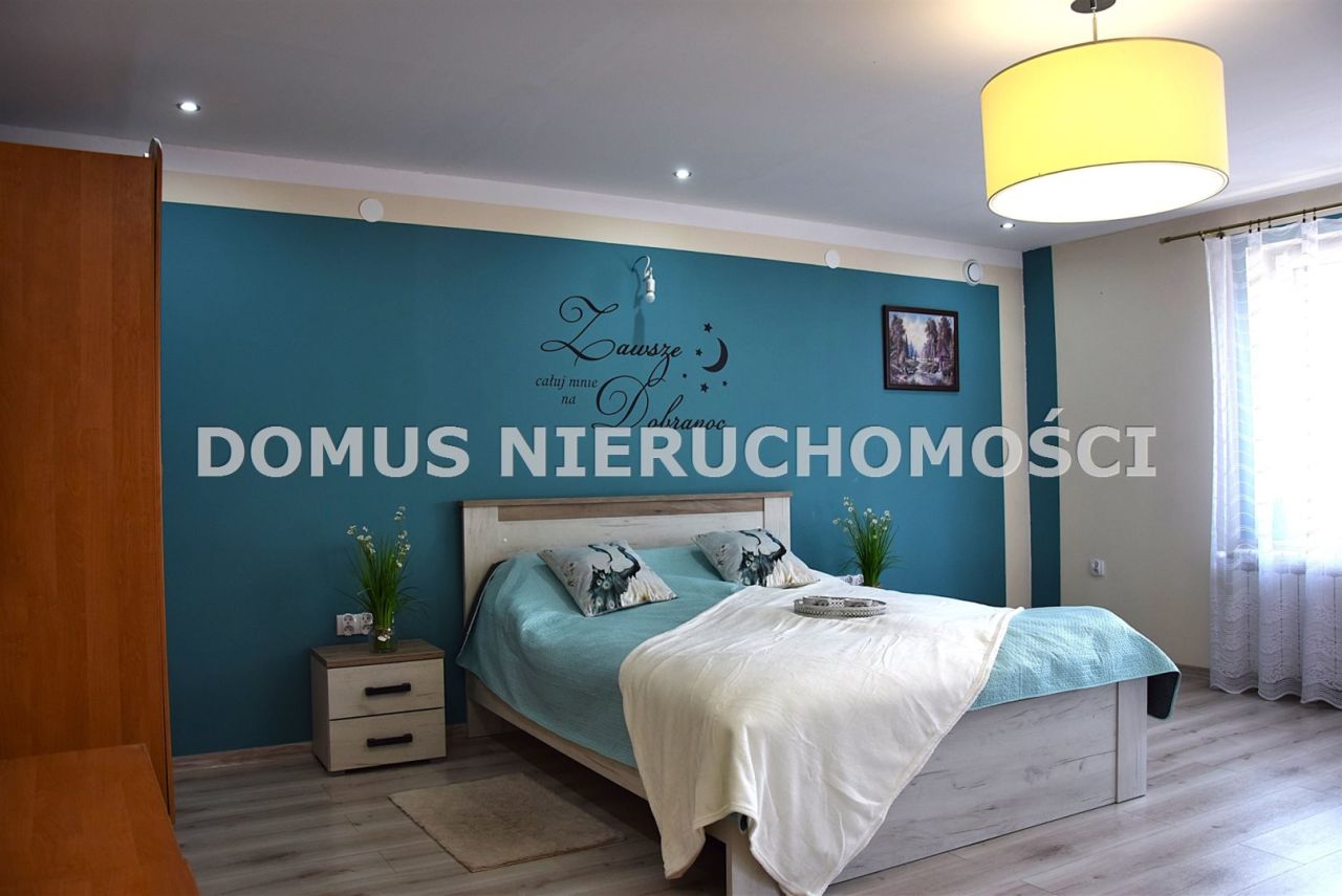 dom wolnostojący, 6 pokoi Brzeziny. Zdjęcie 9