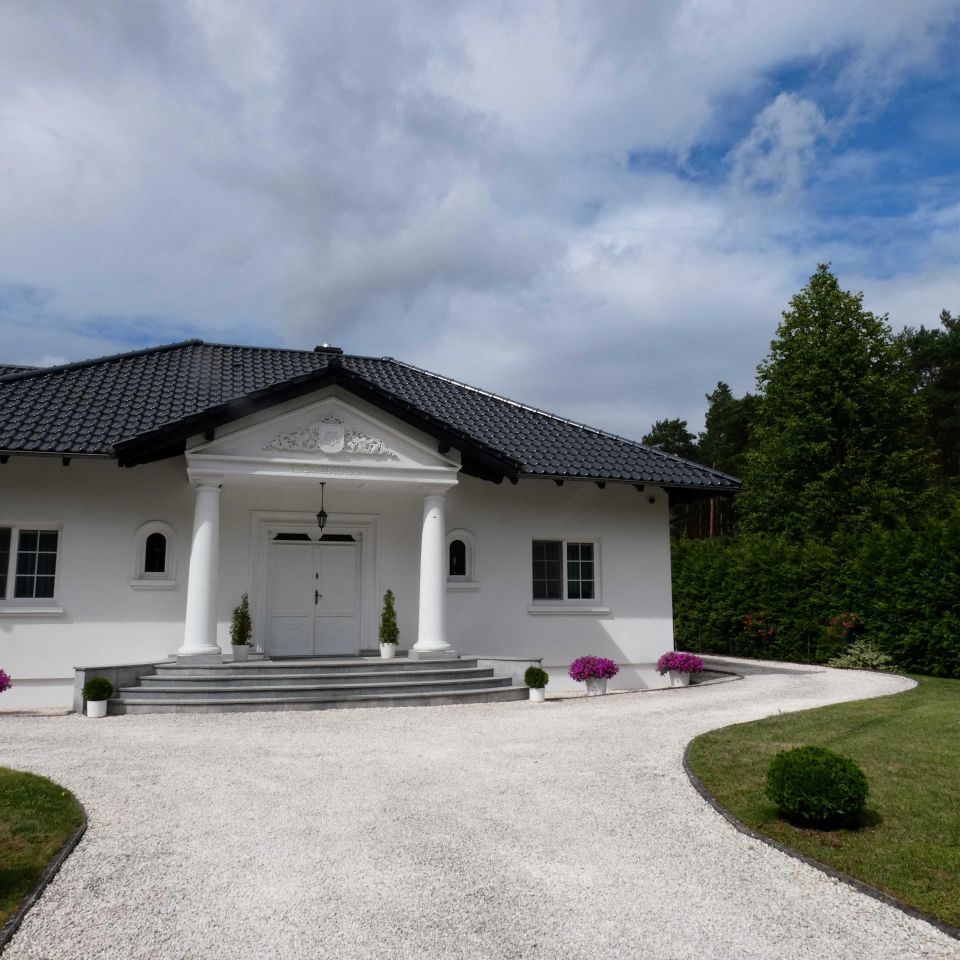 dworek, 4 pokoje Kowalewo, ul. Leśna. Zdjęcie 1