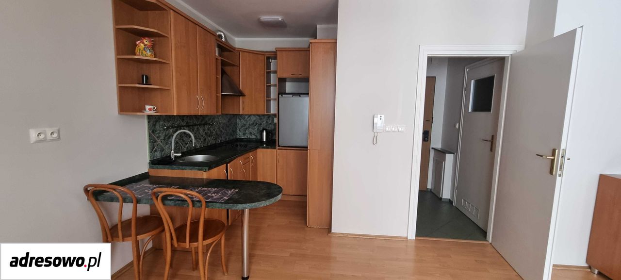 Mieszkanie 1-pokojowe Warszawa Ochota, ul. Walentego Skorochód-Majewskiego. Zdjęcie 2