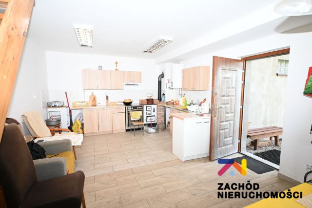 dom wolnostojący, 6 pokoi Broniszów. Zdjęcie 15