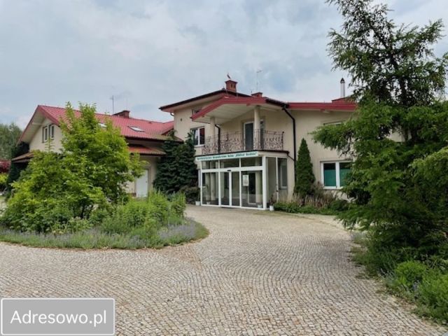 dom wolnostojący, 13 pokoi Częstochowa Grabówka, ul. Heraklesa. Zdjęcie 1