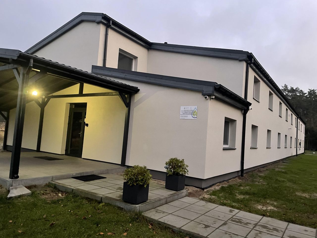 Pokój Łozienica, Krzywa