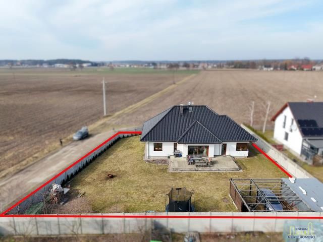 dom wolnostojący, 5 pokoi Tuchorza, ul. Ogrodowa. Zdjęcie 1