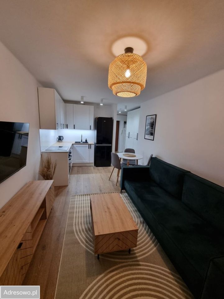 Mieszkanie 1-pokojowe Katowice os. Tysiąclecia, ul. Tysiąclecia. Zdjęcie 2