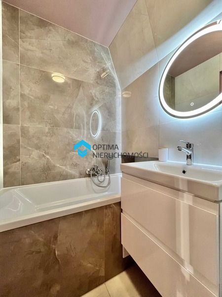 Mieszkanie 2-pokojowe Jelenia Góra Centrum, pl. Ratuszowy. Zdjęcie 7