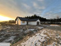 dom wolnostojący, 3 pokoje Gorczenica. Zdjęcie 2