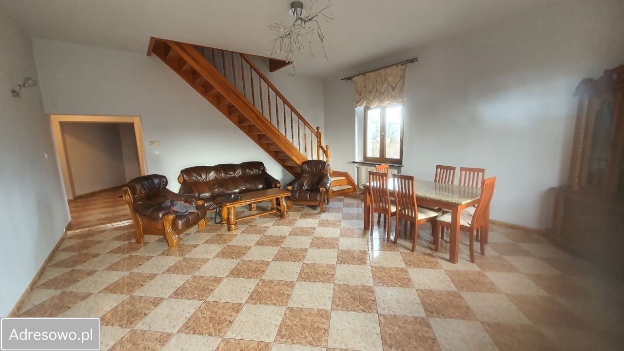 Mieszkanie 4-pokojowe Strzegom, ul. Koszarowa