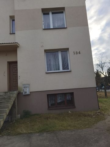 dom wolnostojący, 5 pokoi Skarżysko-Kamienna Kamienna, 1 maja 134. Zdjęcie 1