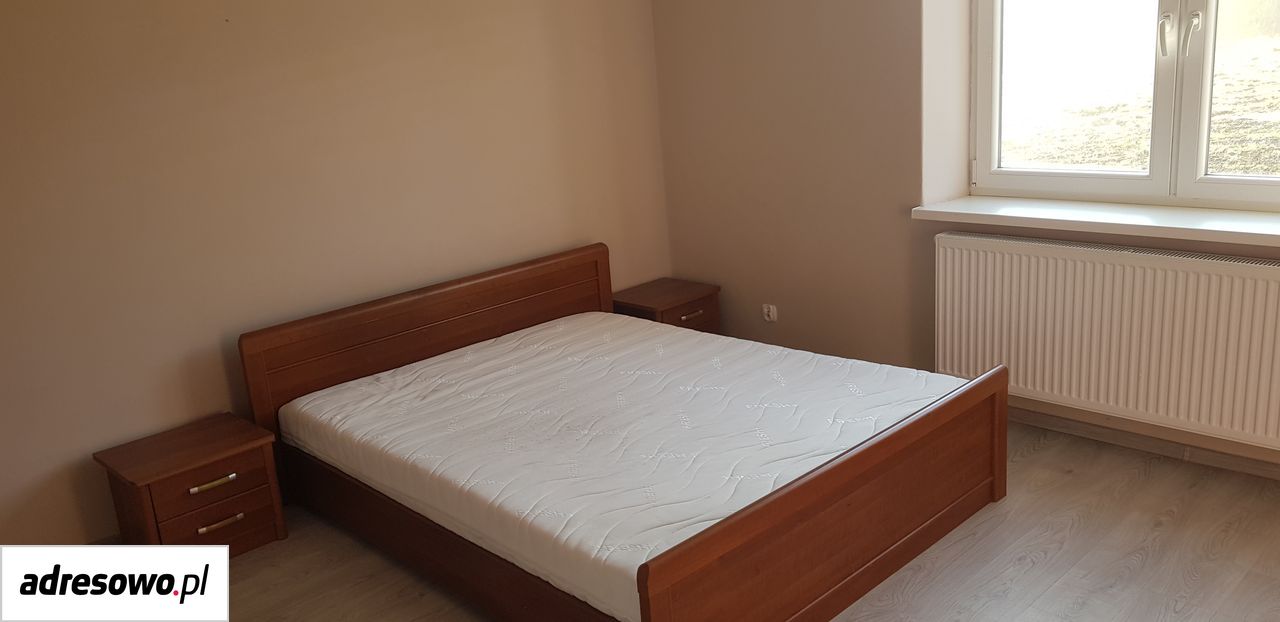 dom wolnostojący, 3 pokoje Koźmice Małe. Zdjęcie 8