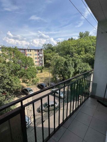 Mieszkanie 3-pokojowe Łódź Górna, ul. Augusta Cieszkowskiego. Zdjęcie 1