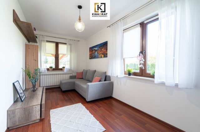 dom wolnostojący, 6 pokoi Barcząca. Zdjęcie 10